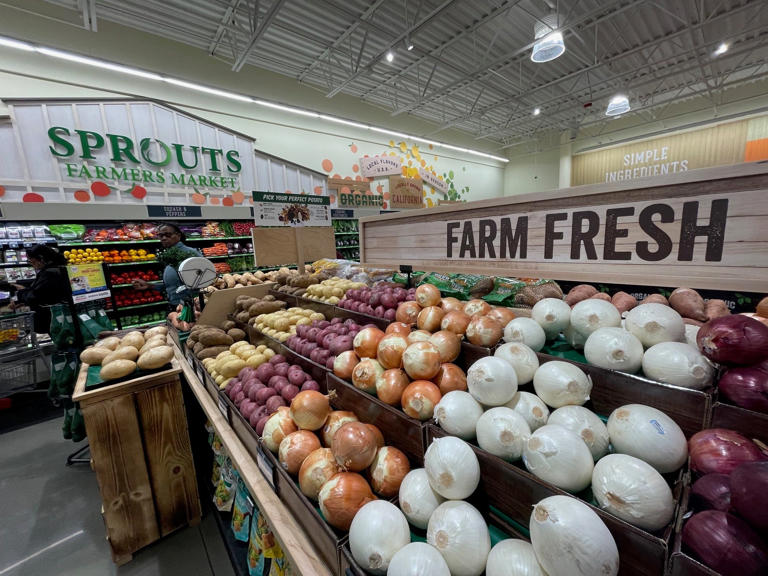 Sprouts Farmers Market adds another grocery option to High Desert. Find