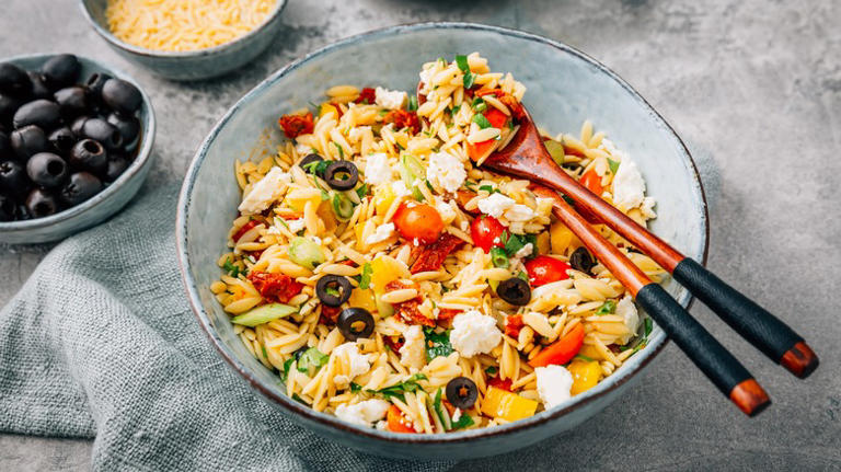 24 Pasta Recipes For Easy Weeknight Dinners