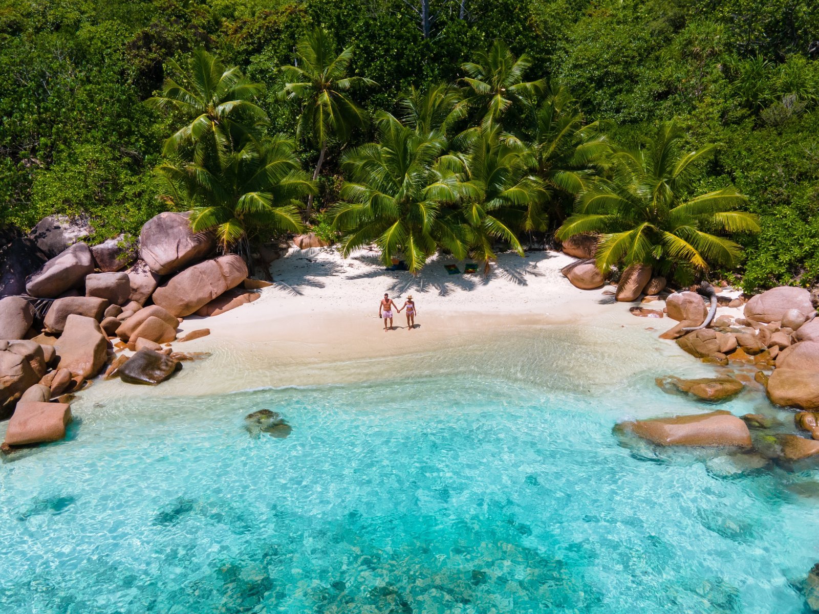 Nature’s Nirvana – Top 10 Exquisite Sustainable Beach Havens