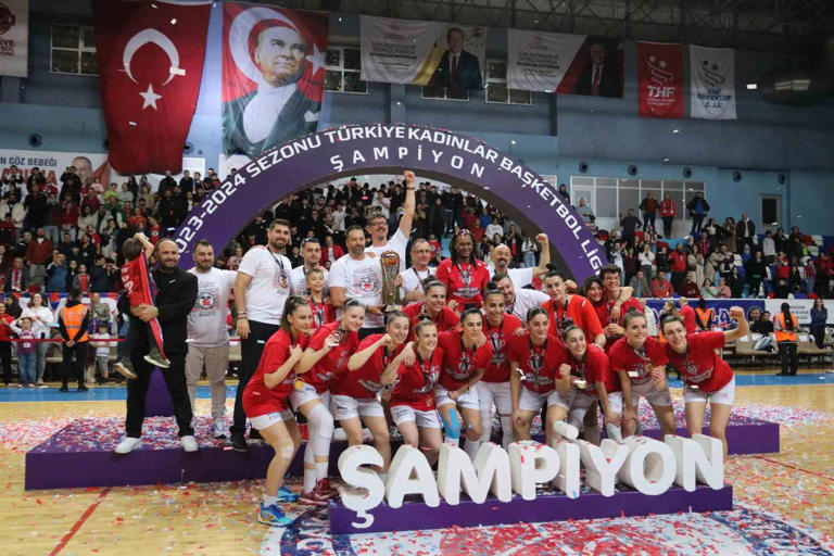 Zonguldak Spor Basket 67 Takımı, ING Kadınlar Basketbol Süper Ligi'ne  yükseldi