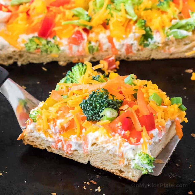 Cold Veggie Pizza (Easy Appetizer With Crescent Rolls!)