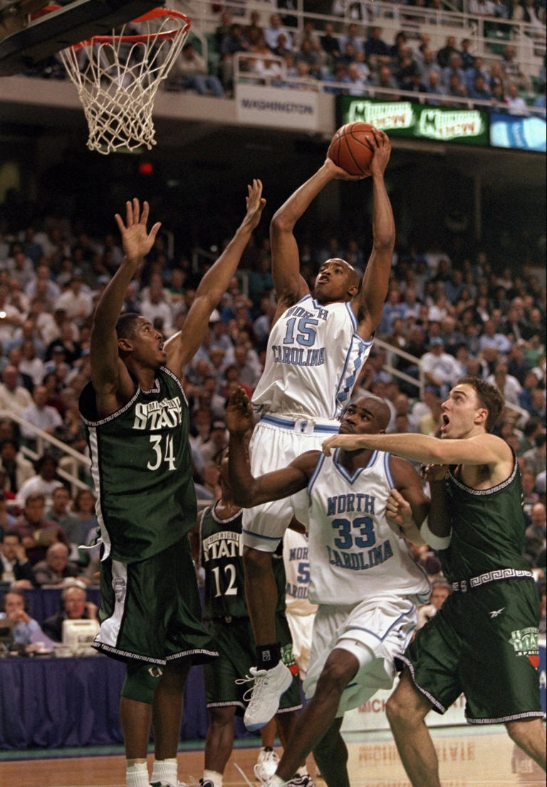 UNC basketball’s Vince Carter, Walter Davis latest Tar Heels elected to ...