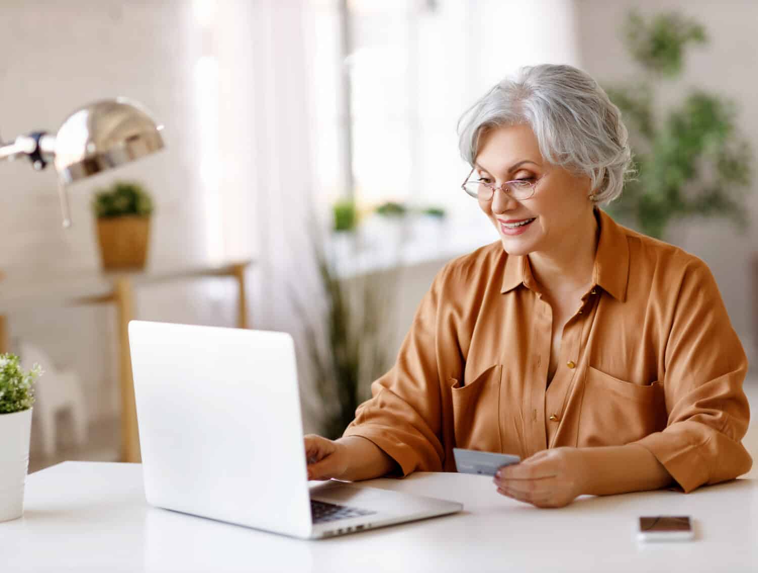 Arthritis-Friendly Computer Accessories Every Senior Needs