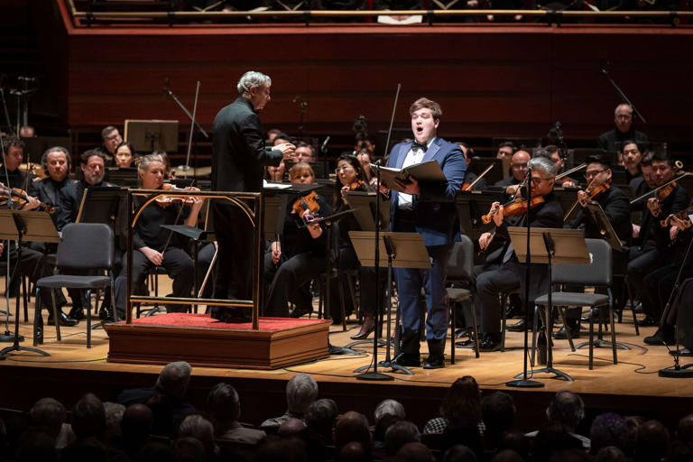 The Philadelphia Orchestra with conductor Fabio Luisi and baritone Sean Michael Plumb.
