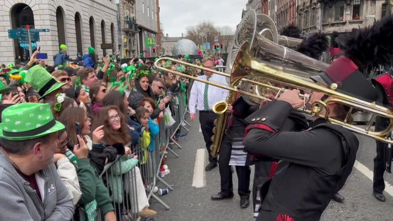 Lakeville South's marching band plays for hundreds of thousands in Ireland on St. Patrick's Day