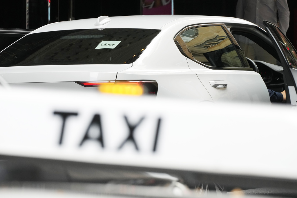 uber paga 178 millones de dólares para resolver una batalla legal con taxistas australianos