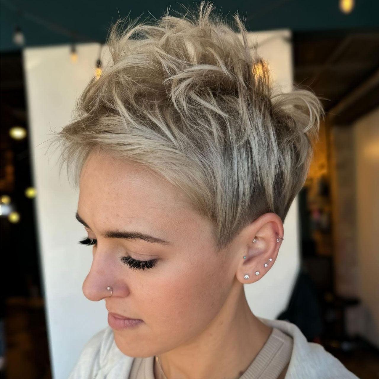 11 Life-Changing Haircuts For Women Over 40 That Can Make You Look 10 ...