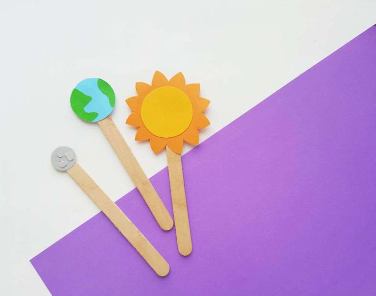 9 Fun Outer Space Crafts for Kids