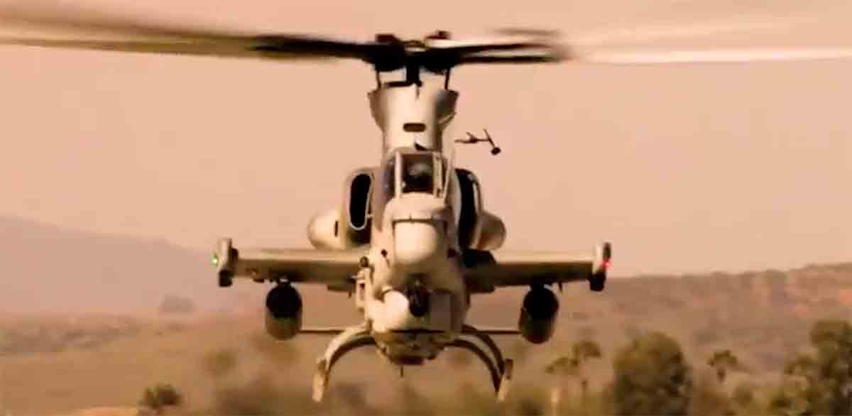 bahrein compra mais 12 helicópteros de ataque bell ah-1z viper