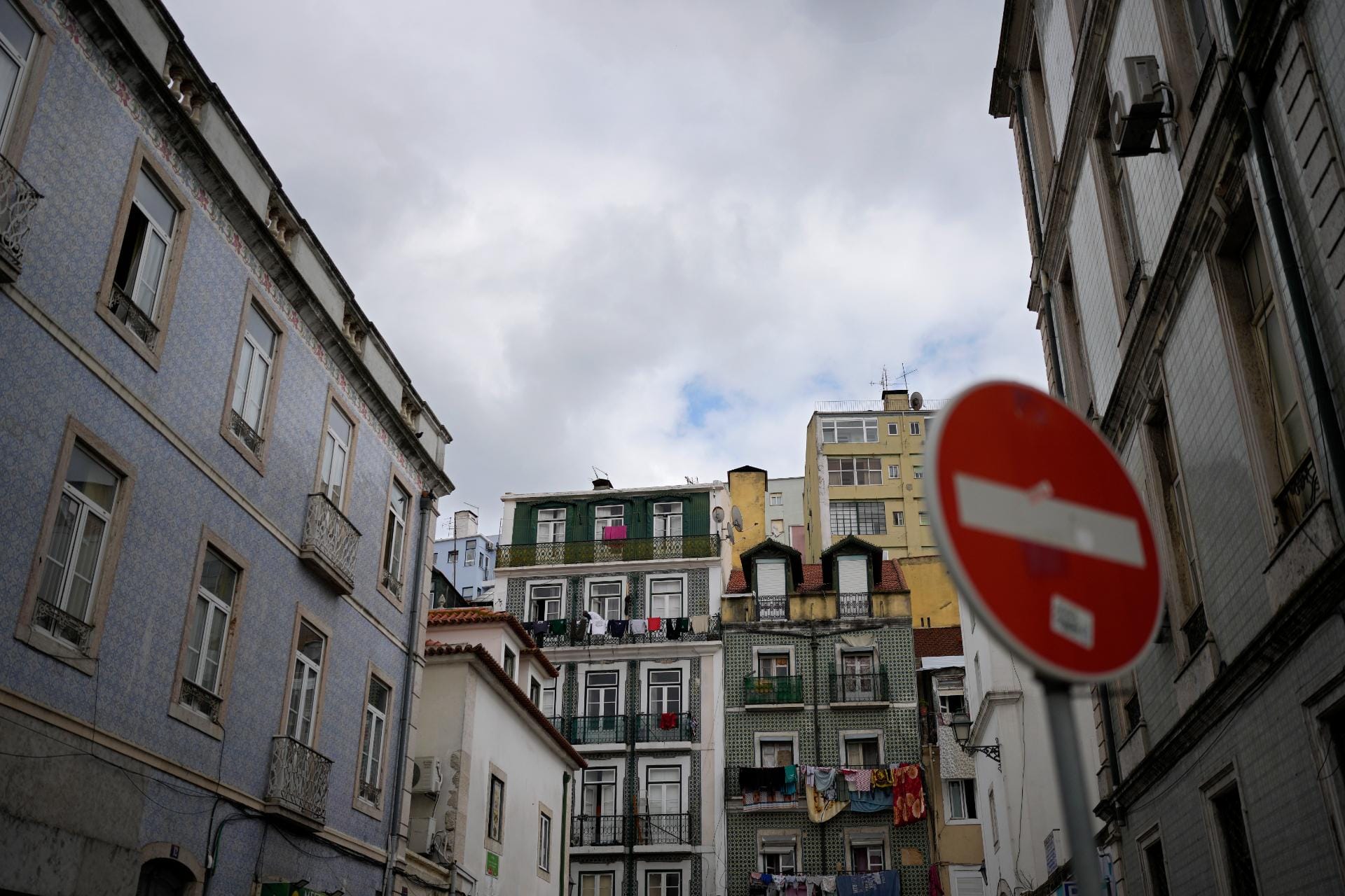 Taxa Euribor sobe para máximo desde março de 2025 a 3 meses e cai a 6 e ...