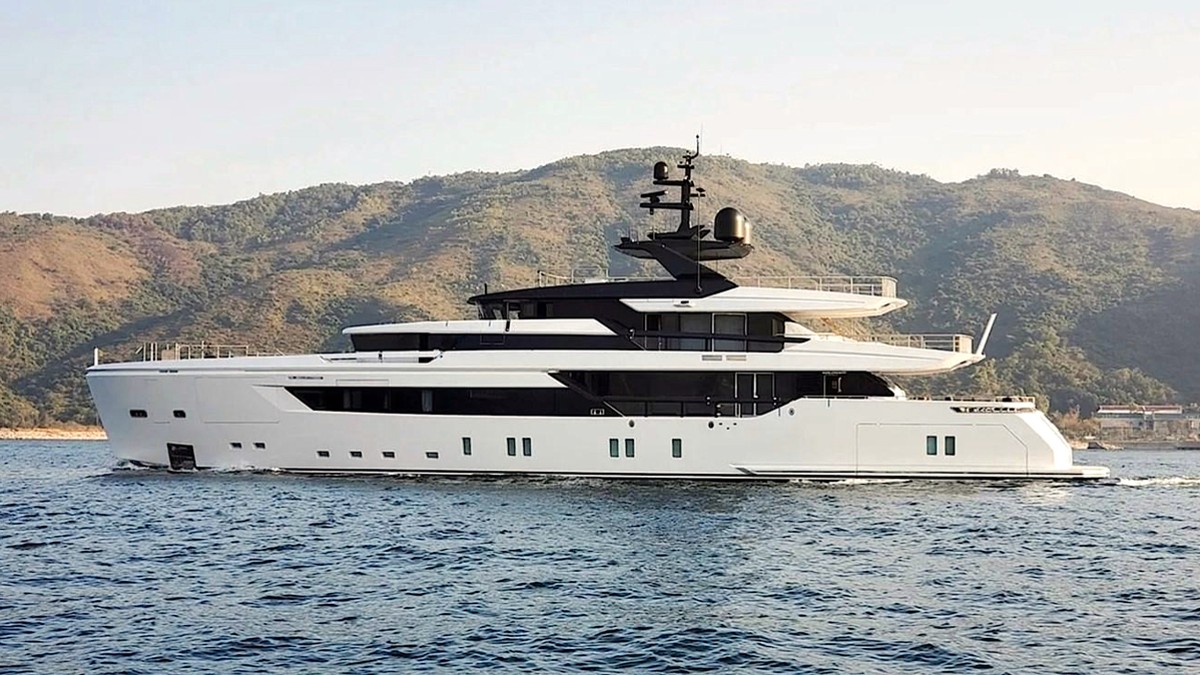 <p>Delivered in 2020 and sold to a new buyer just last August, the 146-foot <a href="https://robbreport.com/motors/marine/sanlorenzo-unveils-44alloy-superyacht-2905981/">Sanlorenzo 44 Alloy</a> <em>Kamakasa</em> will be for sale at PBIBS. The asking price, through the Italian Yacht Group, is $23.75 million. Lack of use might also be the issue here; the yacht’s twin 2,600 hp MTU V16 diesels have a mere 289 hours on the clock. Built in aluminum to a design by Rome-based Zuccon International Project, <em>Kamakasa</em> was the second hull in the Sanlorenzo 44 Alloy series. One of the top features is a primary suite that spans three levels and almost 1,600 square feet; it also comes with a private Jacuzzi, separate bathrooms, a walk-in closet, and a private study. The yacht’s lightweight construction and MTU power combine to deliver an impressive 20-knot top speed.</p>