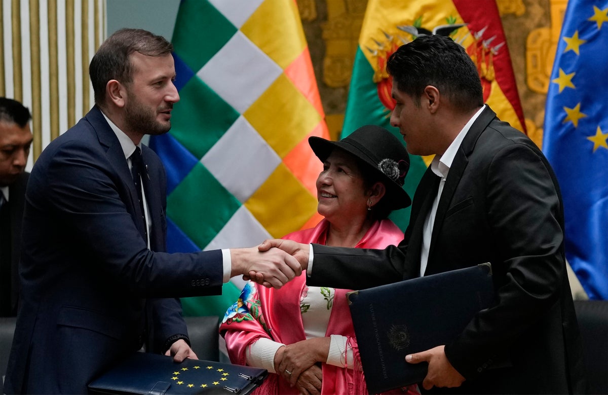 comisario europeo llega a bolivia para hablar de la ley de la ue contra la deforestación