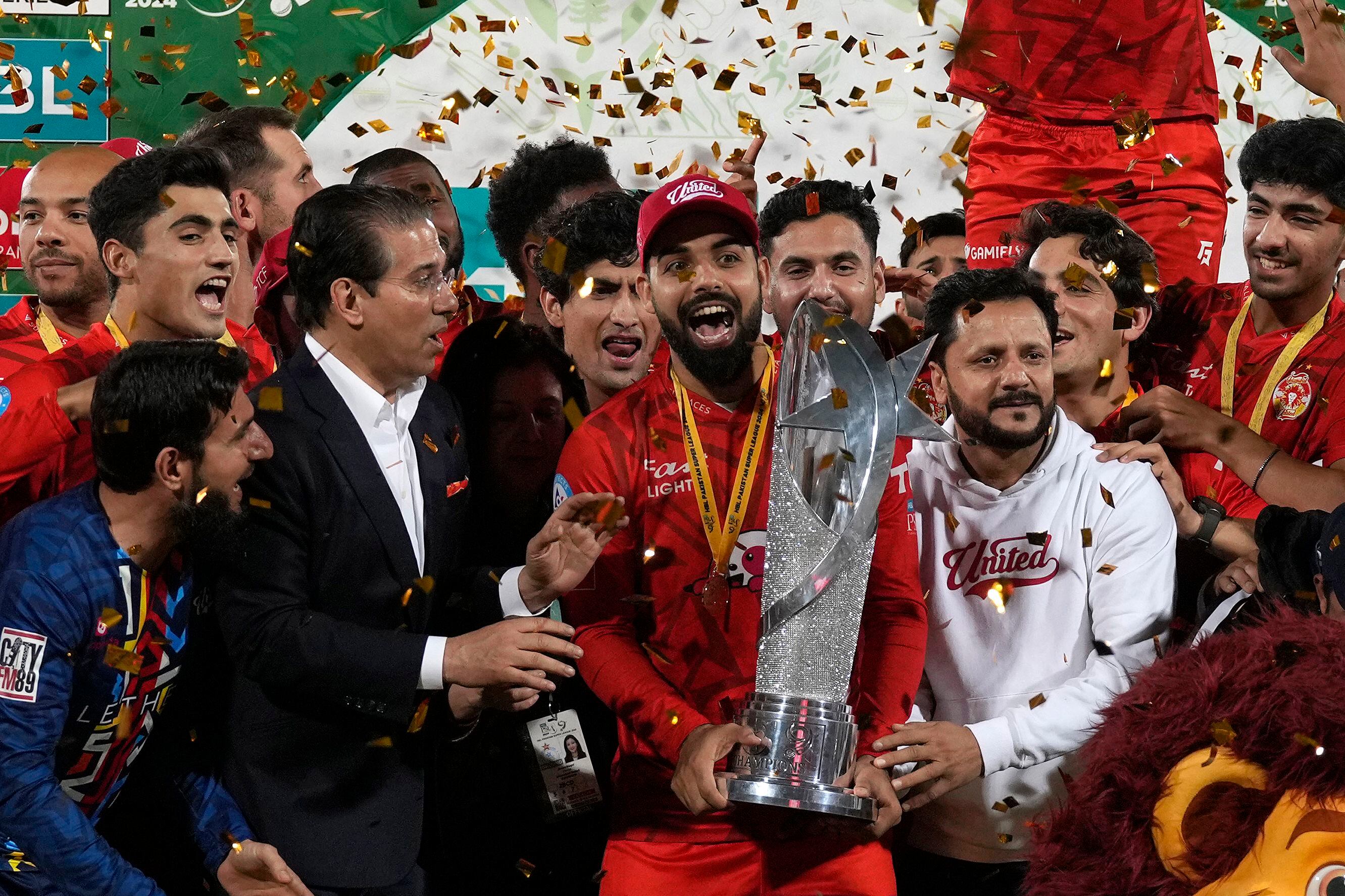 usman khan and muhammad waseem miss out on winners’ medals after epic psl finale
