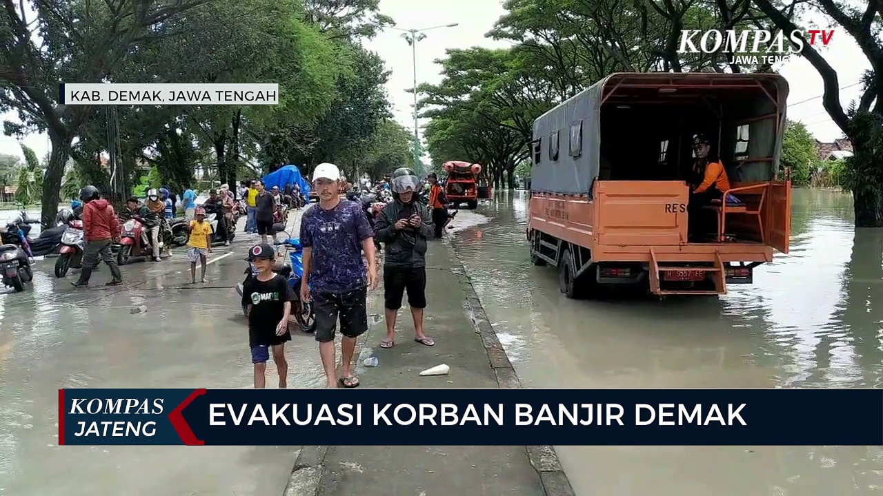 Video Amatir Kembali Jebolnya Tanggul Sungai Wulan Di Demak