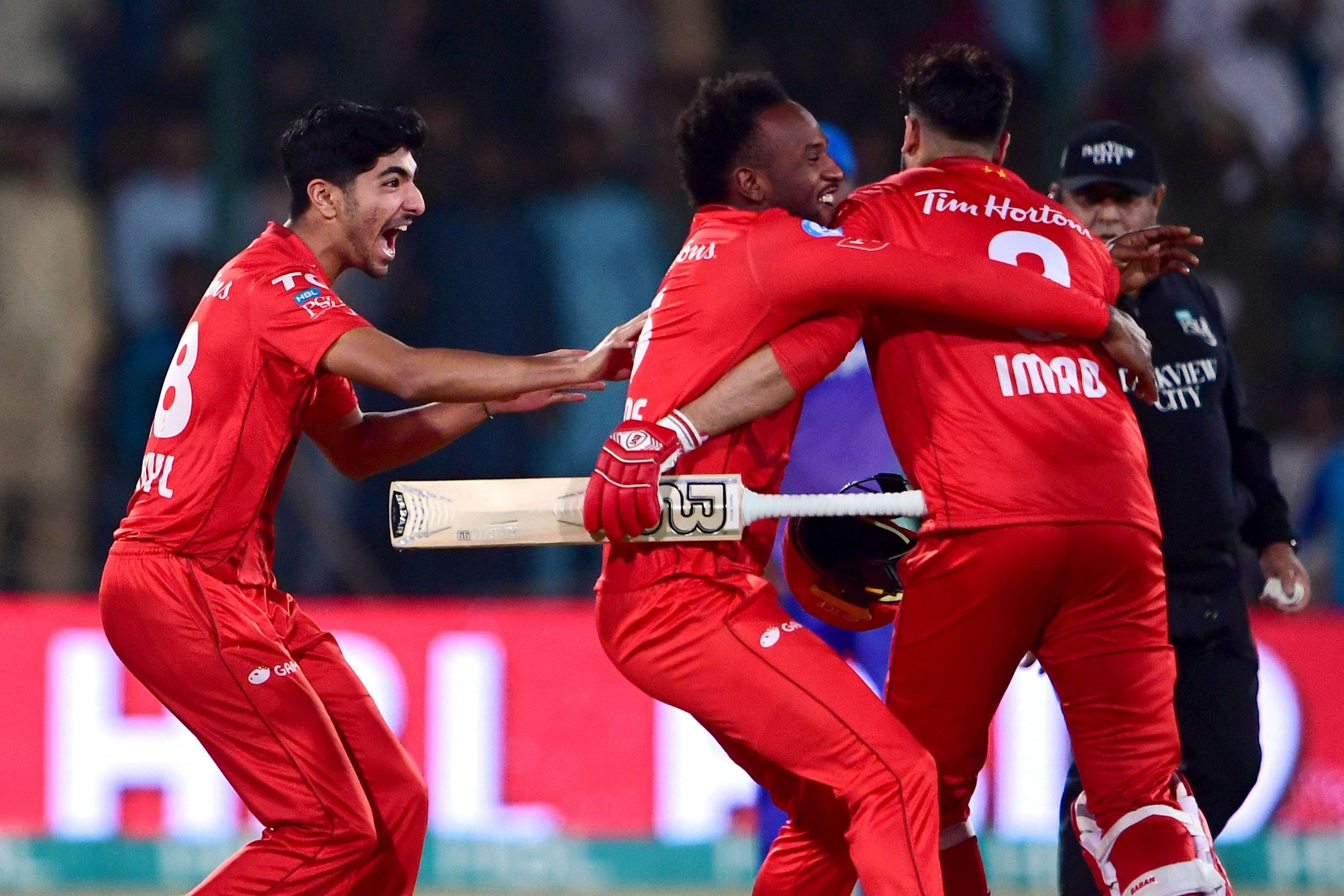 usman khan and muhammad waseem miss out on winners’ medals after epic psl finale