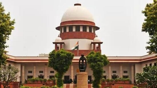 supreme court seeks centre's response to pleas seeking stay of caa rules