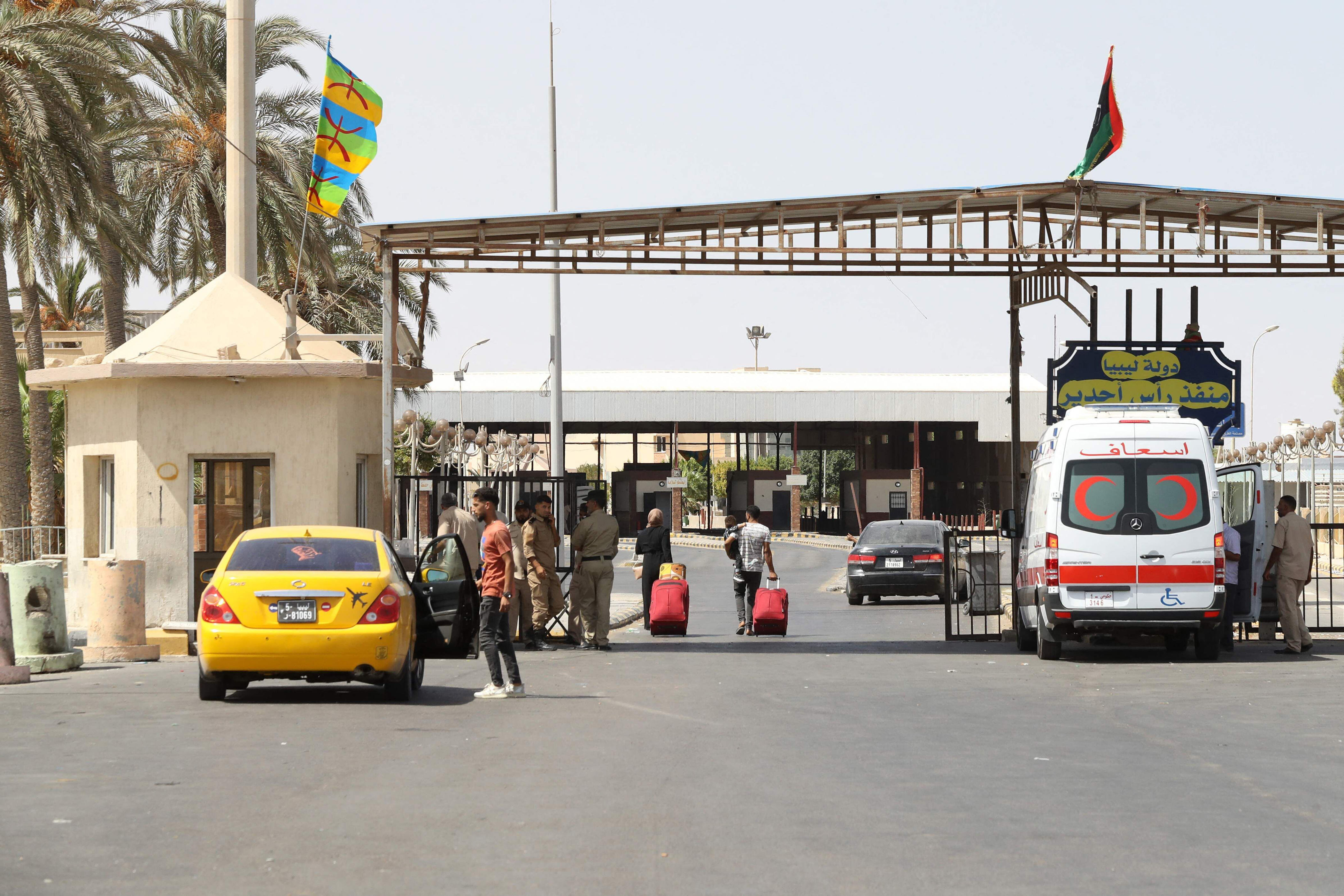 libya-tunisia border crossing closed amid renewed armed clashes