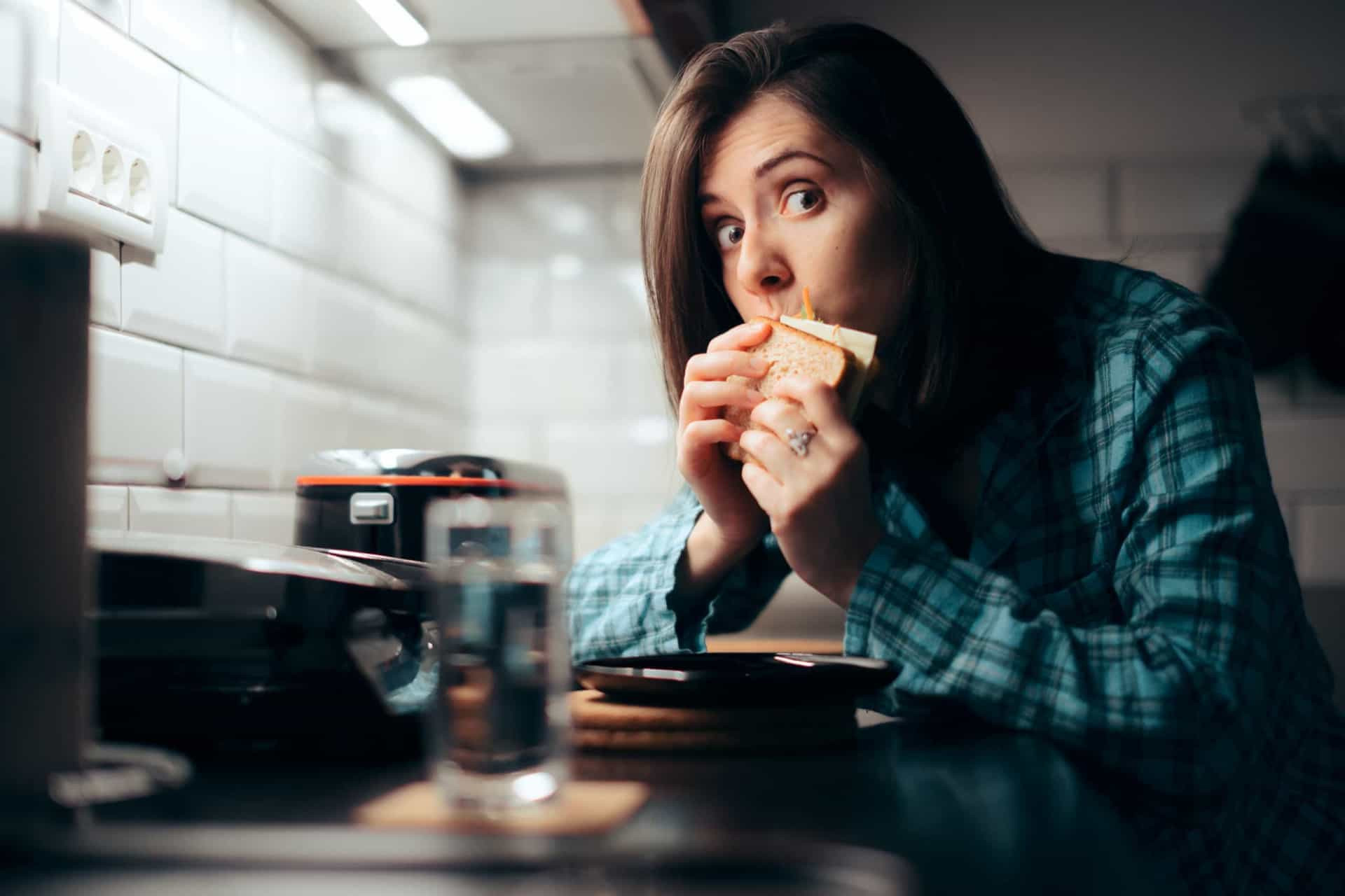 <p>Those with unhealthy beliefs about food and eating (e.g. people who believe they can’t control how much they eat) are also at higher risk of developing the disorder.</p><p>You may also like:<a href="https://www.starsinsider.com/n/319626?utm_source=msn.com&utm_medium=display&utm_campaign=referral_description&utm_content=508078en-en"> The shirtless blazer: Which star wore it best?</a></p>