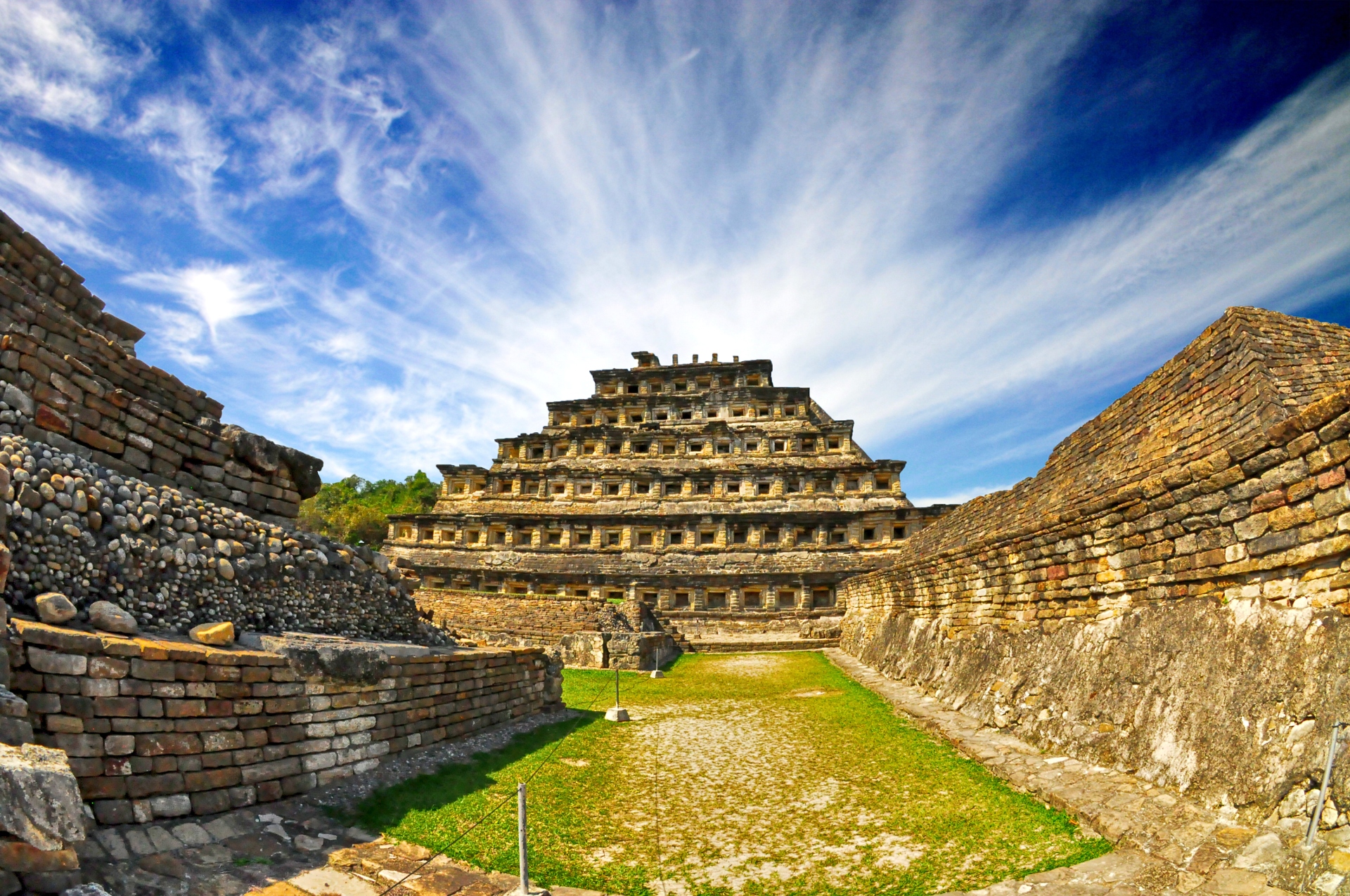 Las 15 zonas arqueológicas más impresionantes de México