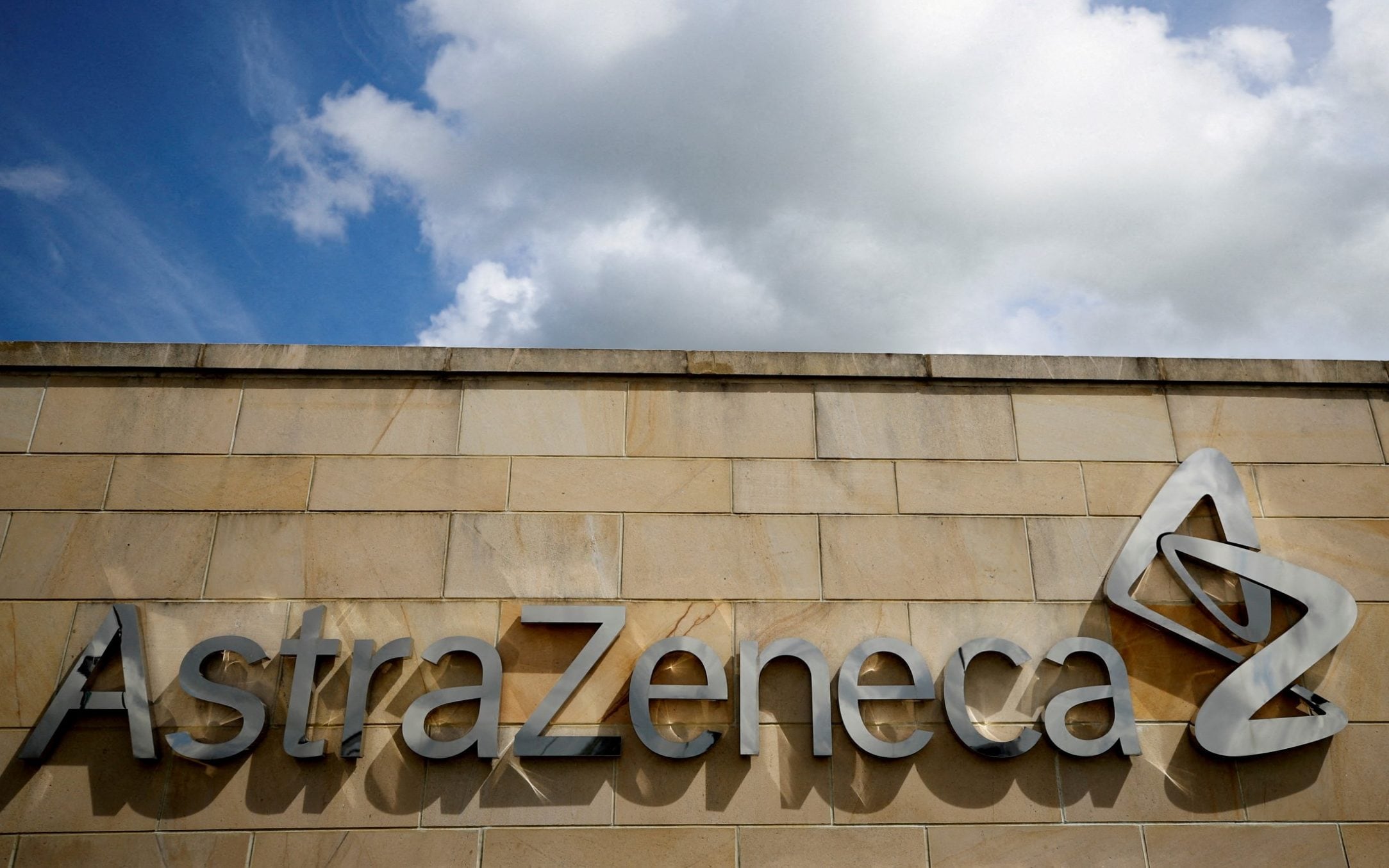 astrazeneca snaps up rival to develop pioneering new cancer treatment