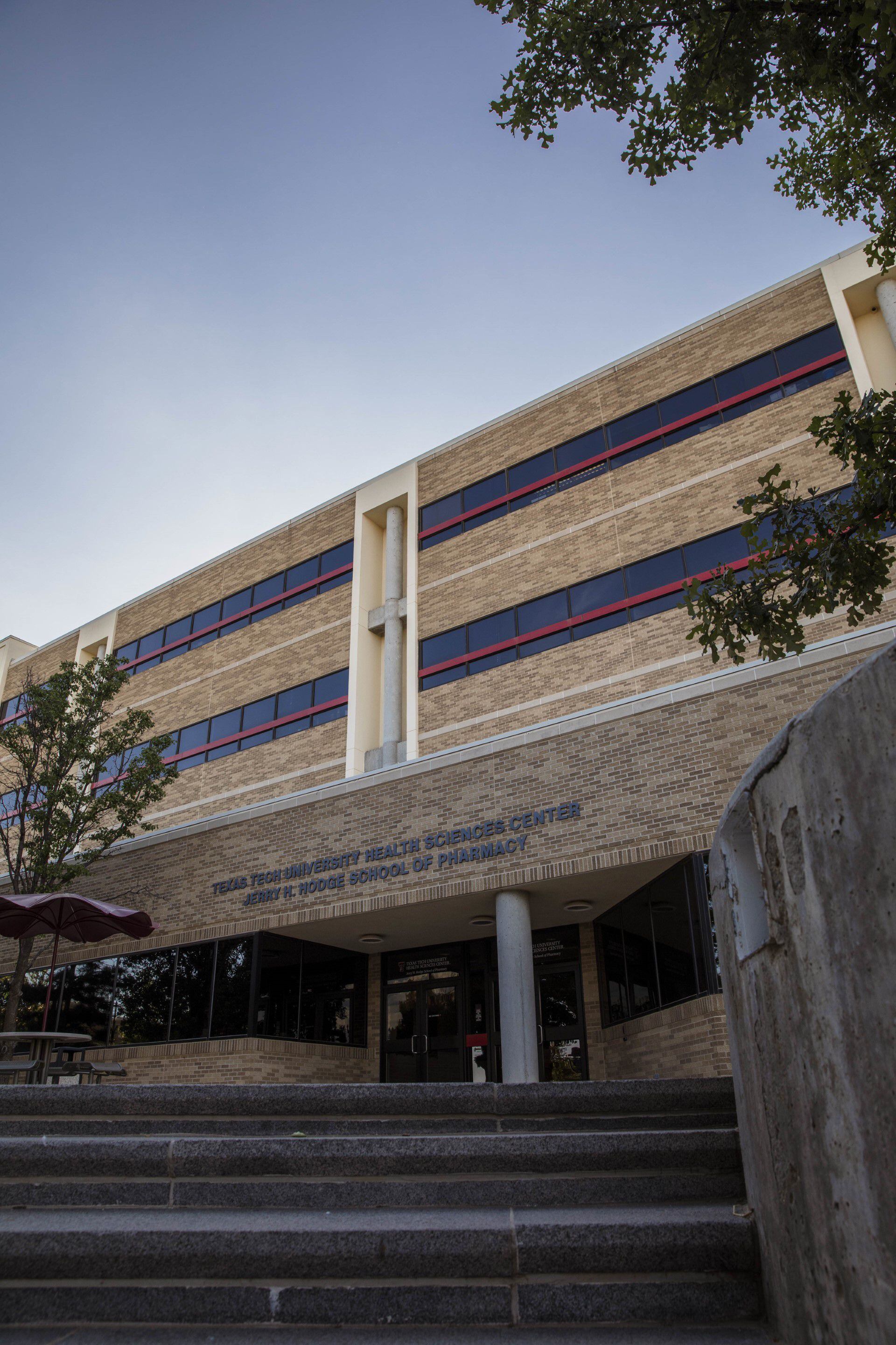 TTUHSC Jerry H. Hodge School Of Pharmacy Receives National Award