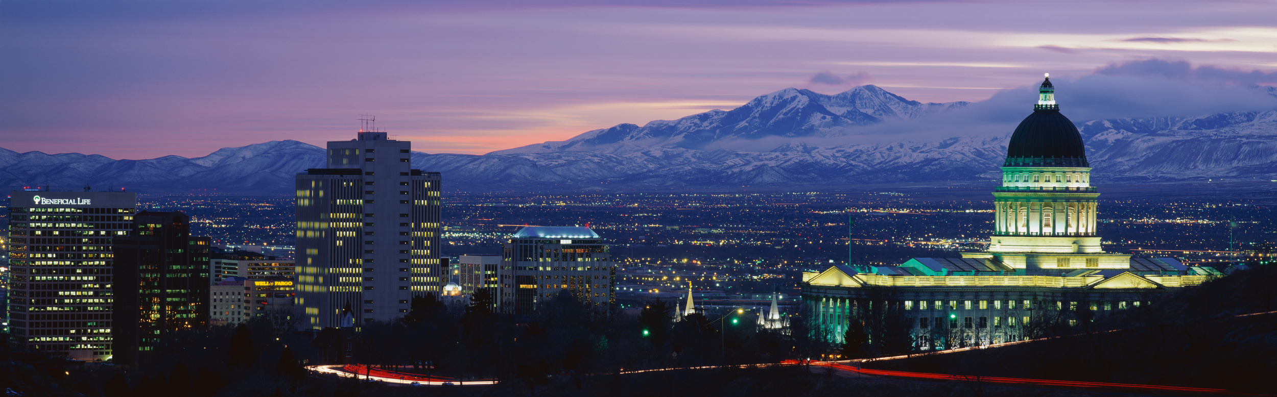 <p>Many have written off Salt Lake City as the home of the ultra-conservative, but as it grows, so does its diversity and nightlife. Yes, you can drink liquor in Salt Lake City, and there are plenty of bars and clubs where you can do so. </p><p>You may also like: <a href='https://www.yardbarker.com/lifestyle/articles/20_healthy_slow_cooker_recipes_032524/s1__36842327'>20 healthy slow cooker recipes</a></p>