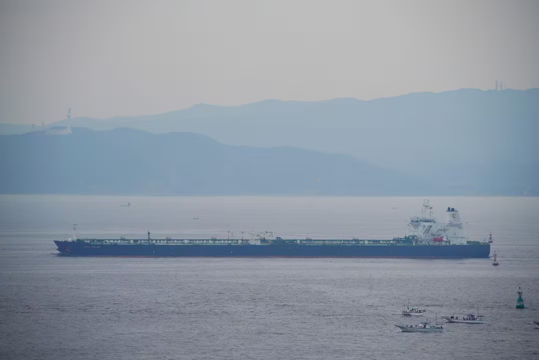18 filipino seafarers from oil tanker seized in gulf of oman back in ph