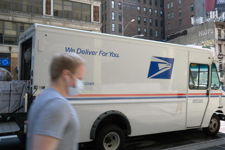 Are banks, post offices, UPS and FedEx open on Good Friday 2024? Here's