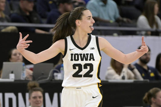 Caitlin Clark offered $5M to play in BIG3 league