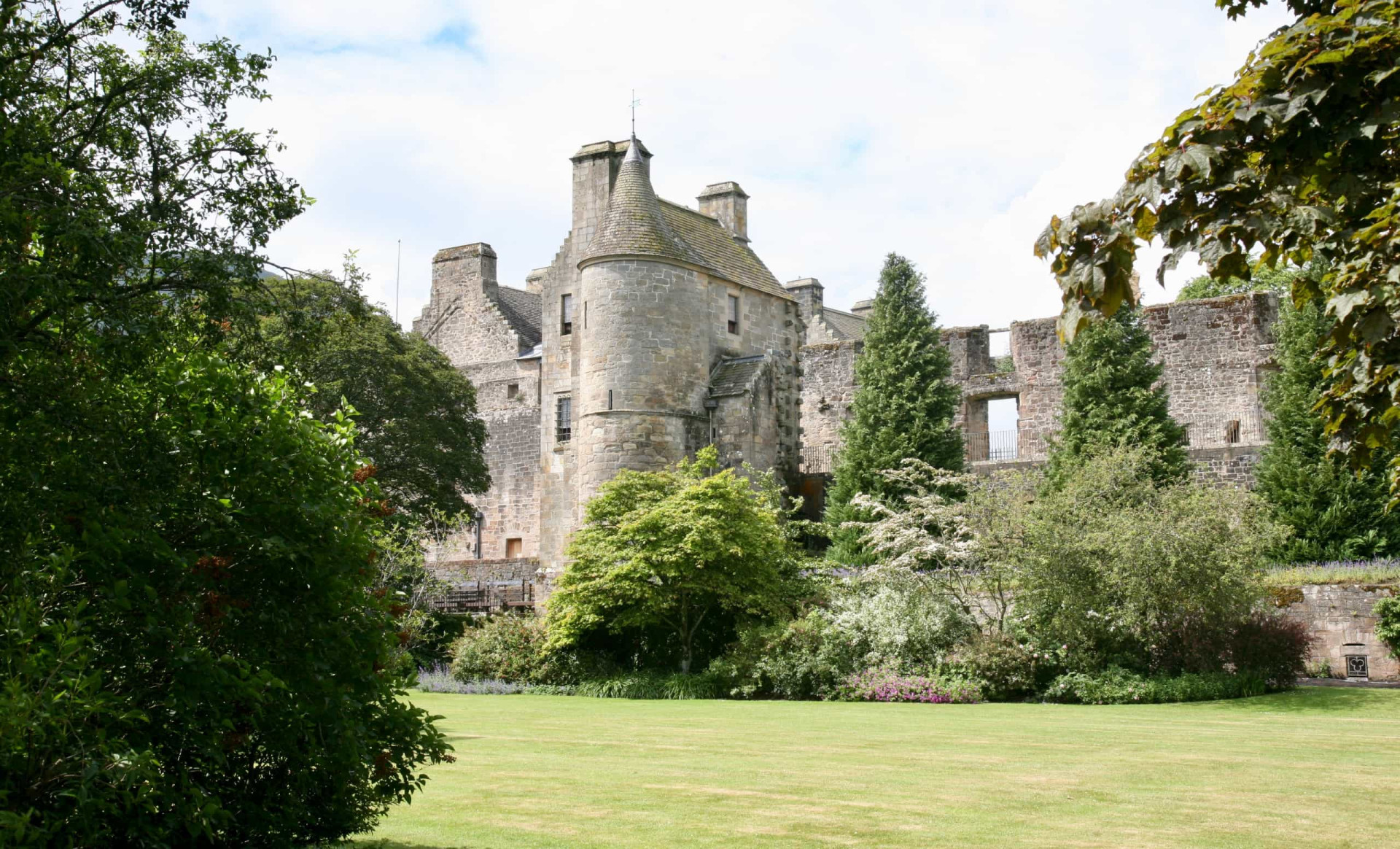 <p>Once a royal country residence loved by Mary Queen of Scots, this grand Renaissance castle is haunted by a tale of doomed romance.</p><p>You may also like:<a href="https://www.starsinsider.com/n/342720?utm_source=msn.com&utm_medium=display&utm_campaign=referral_description&utm_content=479726v1en-ca"> Celebrities who tragically lost their children</a></p>