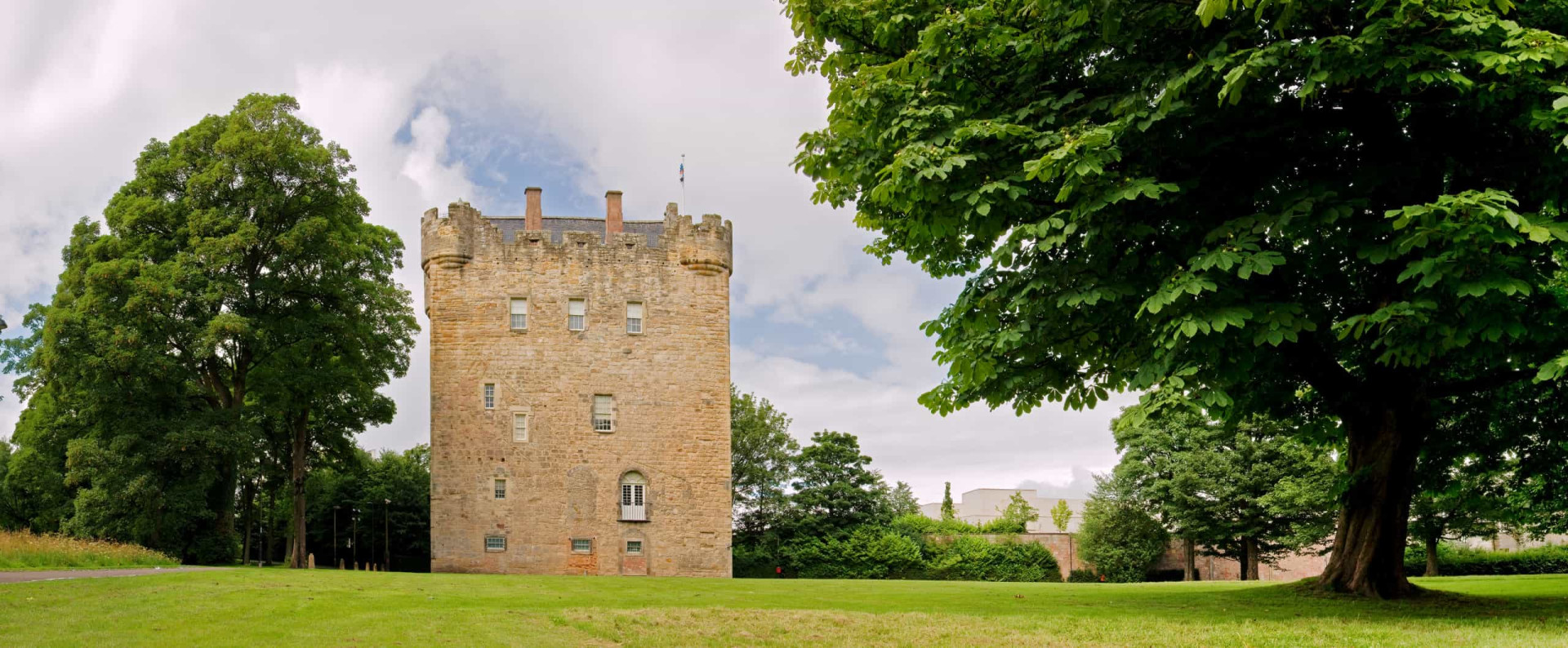 <p>The Erskine family history is certainly is a ghostly one. They owned this 700-year-old tower in the 16th century, and legend has it that a curse was put on the tower and its inhabitants.</p><p><a href="https://www.msn.com/en-ca/community/channel/vid-7xx8mnucu55yw63we9va2gwr7uihbxwc68fxqp25x6tg4ftibpra?cvid=94631541bc0f4f89bfd59158d696ad7e">Follow us and access great exclusive content every day</a></p>