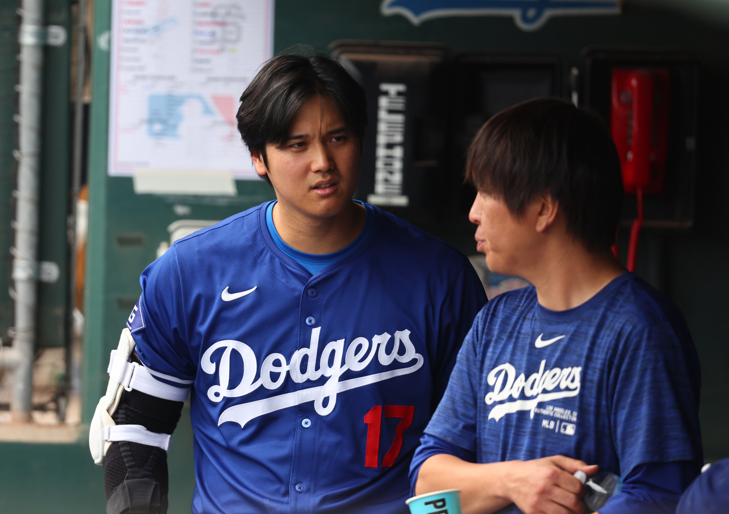 dave roberts: ippei mizuhara occasionally made it ‘difficult’ for dodgers to communicate with shohei ohtani