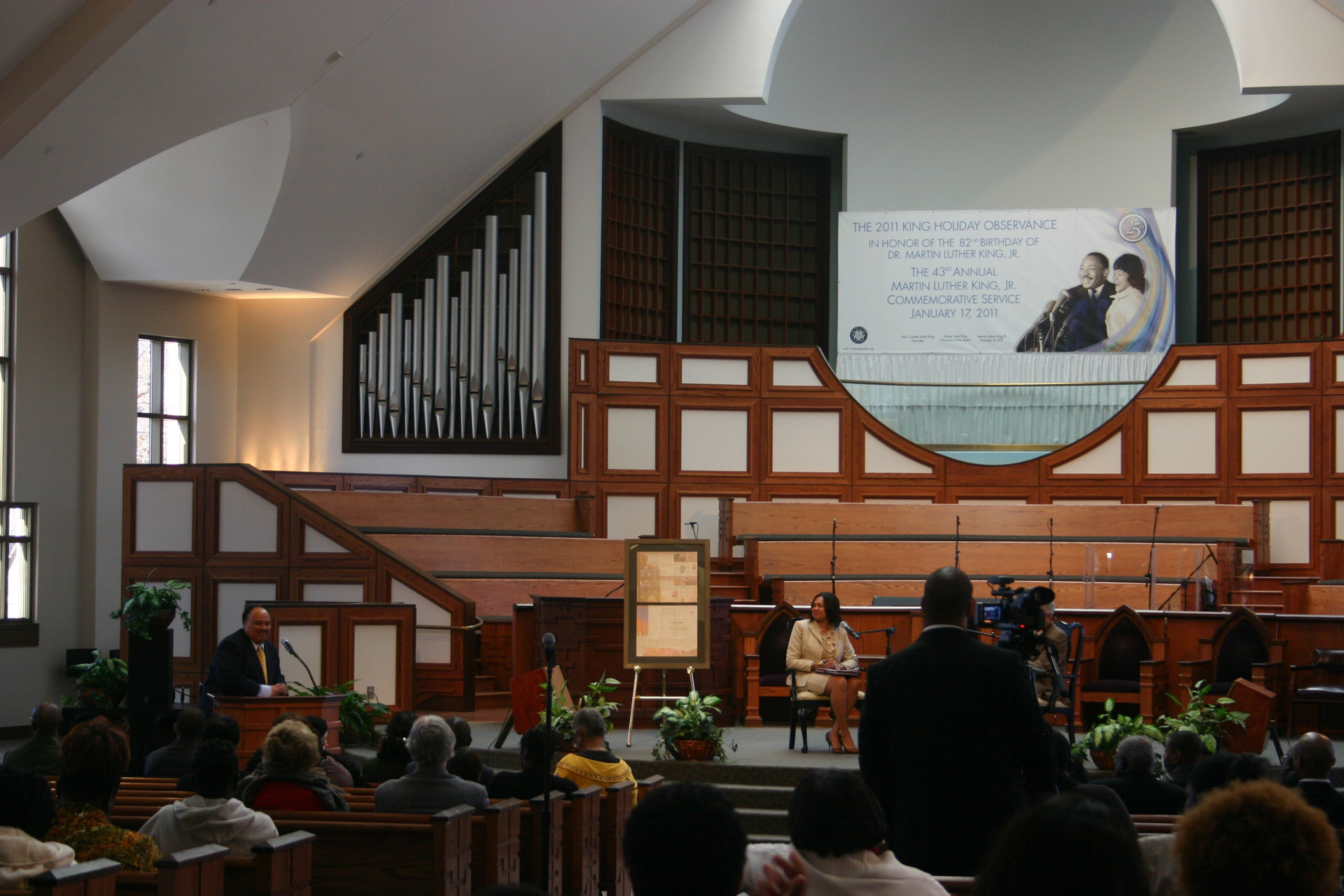 King's son, Martin Luther King III, addresses a crowd at the historic Ebenezer Baptist Church.<p>You may also like:<a href="https://www.starsinsider.com/n/423341?utm_source=msn.com&utm_medium=display&utm_campaign=referral_description&utm_content=347864v15en-us"> These are Hollywood's best and worst mustaches</a></p>