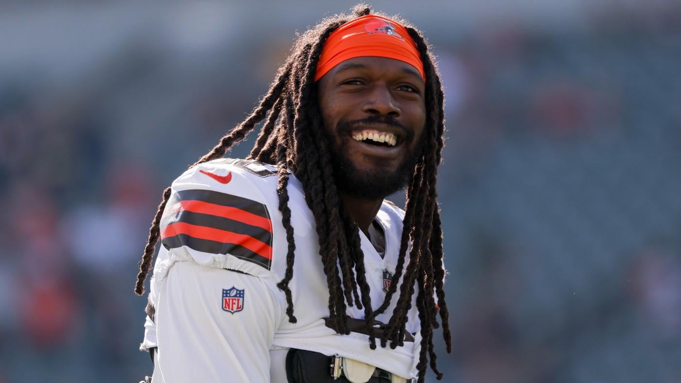 Panthers Signing Jadeveon Clowney: Former No. 1 Overall Pick Returning ...