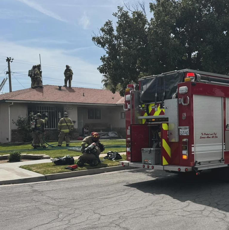 Firefighters rescue, reunite dog with family from Fresno house fire