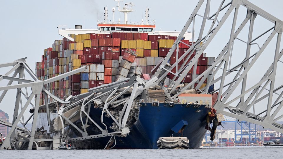 baltimore bridge collapse investigators reveal timeline of events leading up to ship crash