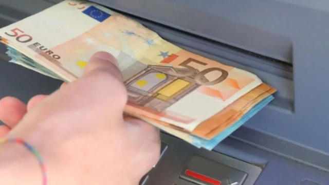 τράπεζες: ανοίγει άμεσα ο χορός των μειώσεων στις χρεώσεις - 477.000.000 € οι προμήθειες από συναλλαγές στο πρώτο τρίμηνο