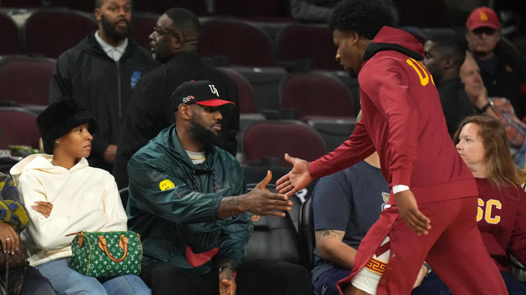 LeBron James says he got 'anxiety' watching son Bronny play for USC, rips college basketball in general