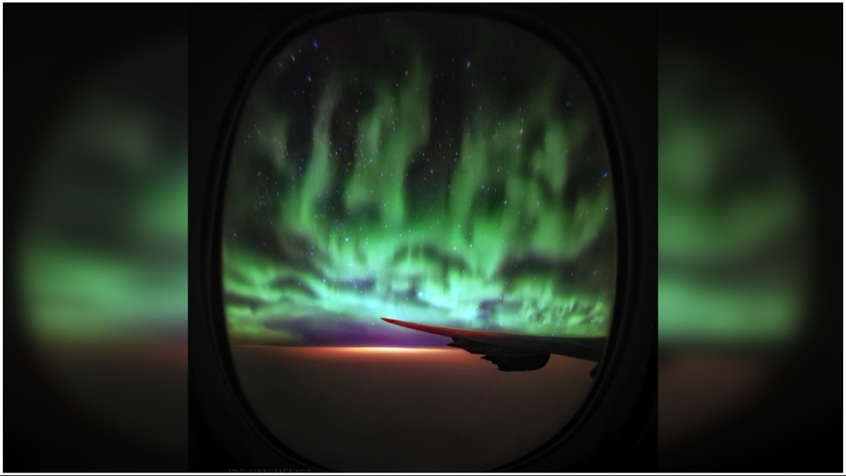 dutch pilot shares rare glimpse of aurora borealis taken from cockpit. it's incredible
