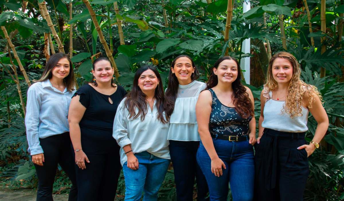 mujeres colombianas gestionaron inversión de más de us$1,5 millones en proyectos de triple impacto