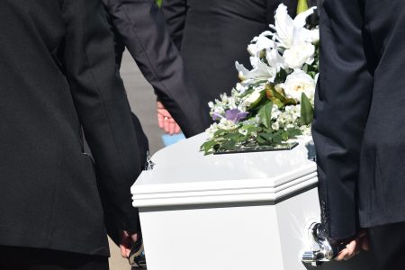 pohřeb a pracovní volno: kdy a na kolik dní volna má zaměstnanec právo