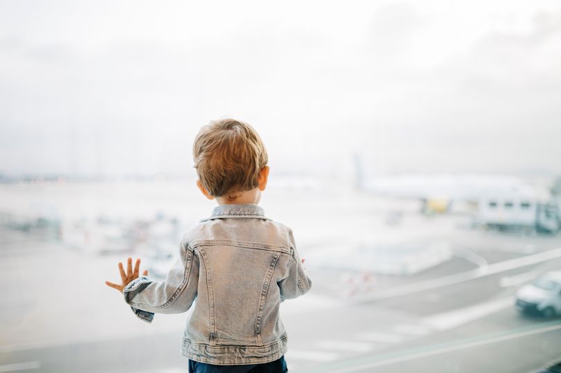 lawyer issues stark warning for single parents travelling abroad with their children