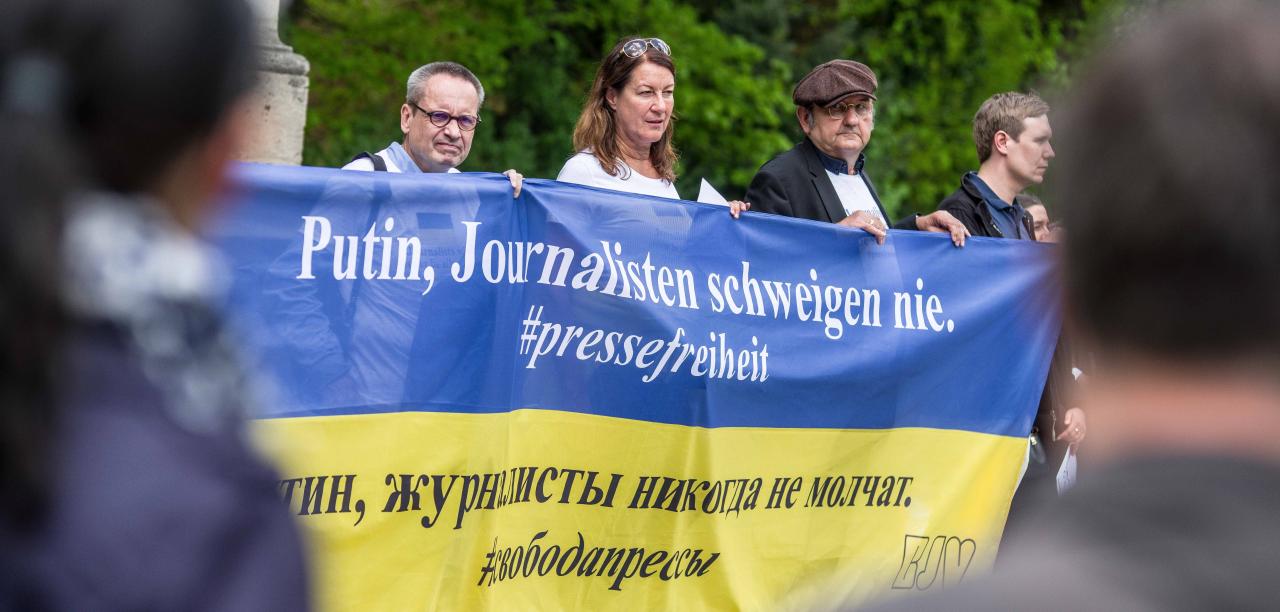 fünf journalisten unabhängiger medien in russland festgenommen