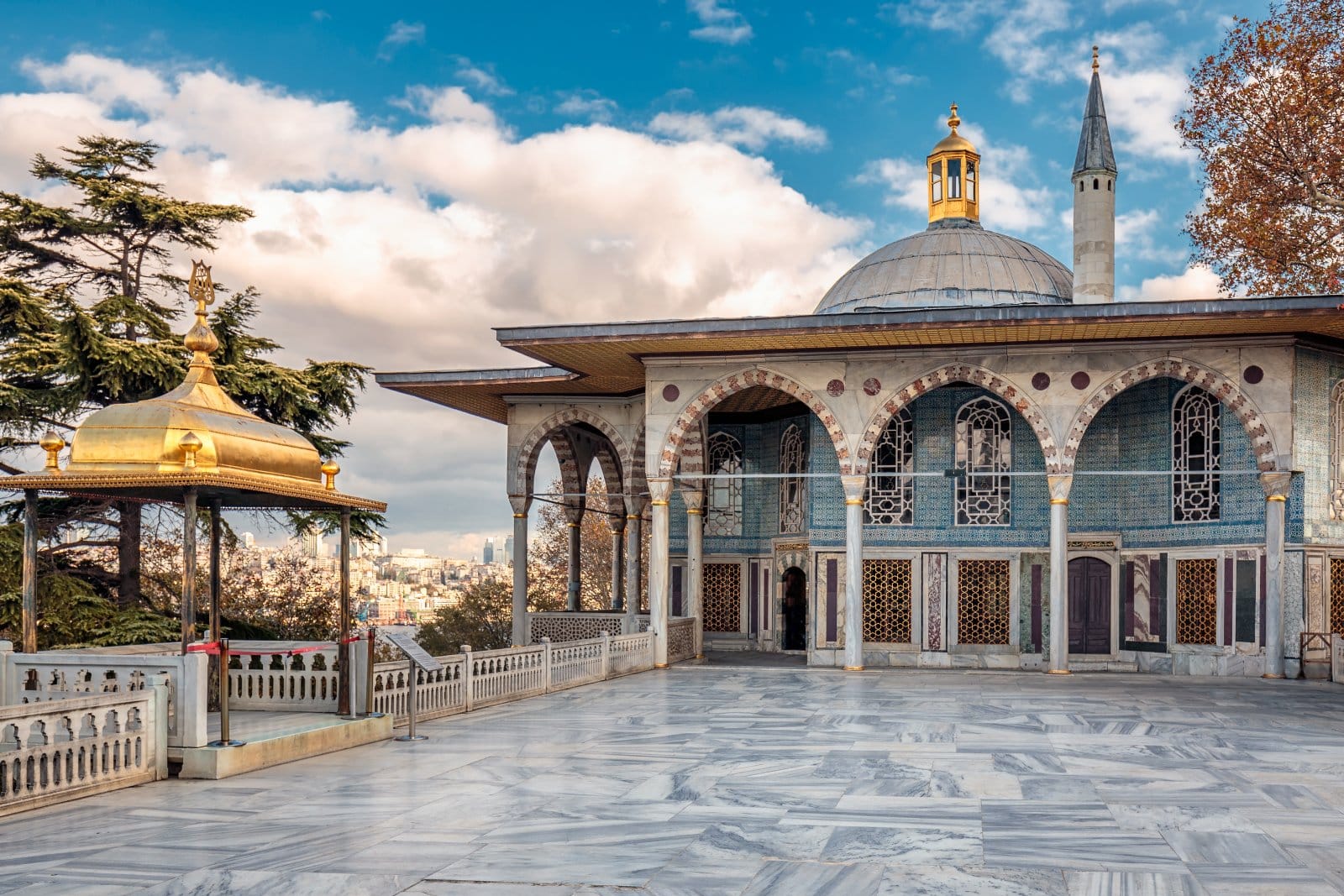 <p class="wp-caption-text">Image Credit: Shutterstock / RuslanKphoto</p>  <p><span>Topkapi Palace, once the residence of Ottoman sultans, now serves as a museum showcasing imperial collections, including the Prophet Muhammad’s cloak and sword. The palace complex is an architectural marvel featuring opulent courtyards, intricate tilework, and panoramic views of the Bosphorus. Exploring its chambers offers a glimpse into the lavish lifestyle of the Ottoman elite and the empire’s administrative heart.</span></p>