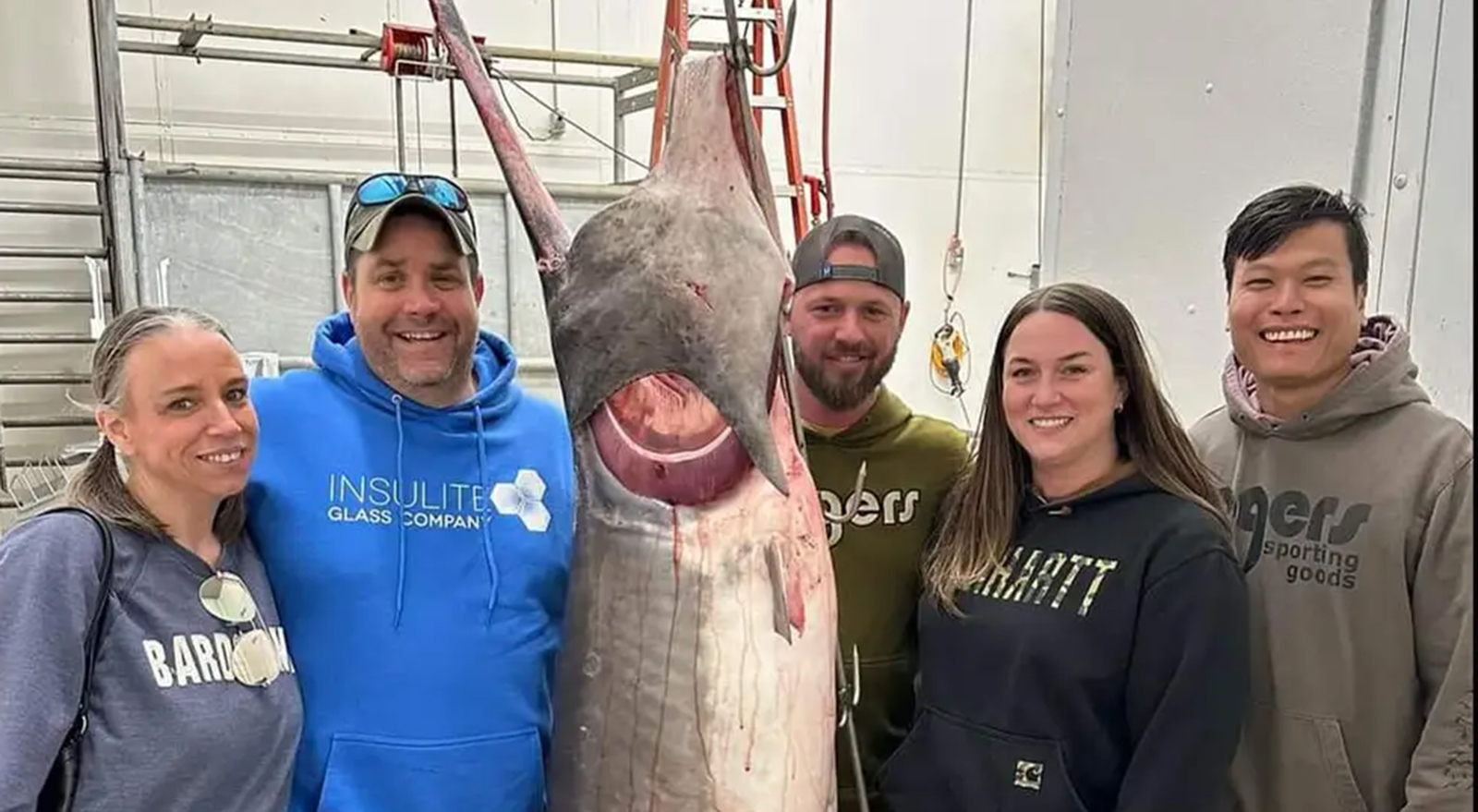 First-time Snagger Pulls World-record Paddlefish From Lake Of The Ozarks