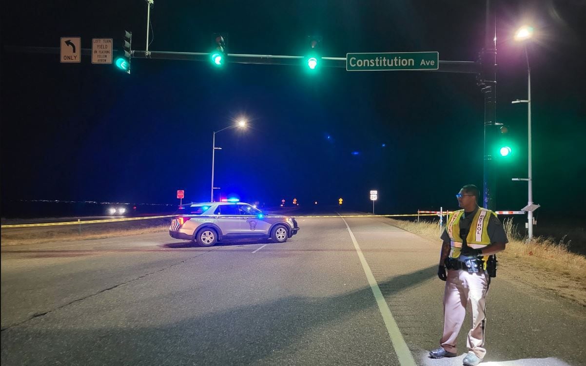 Roadway Back Open After ‘serious’ 3-car Crash Closes East Colorado ...