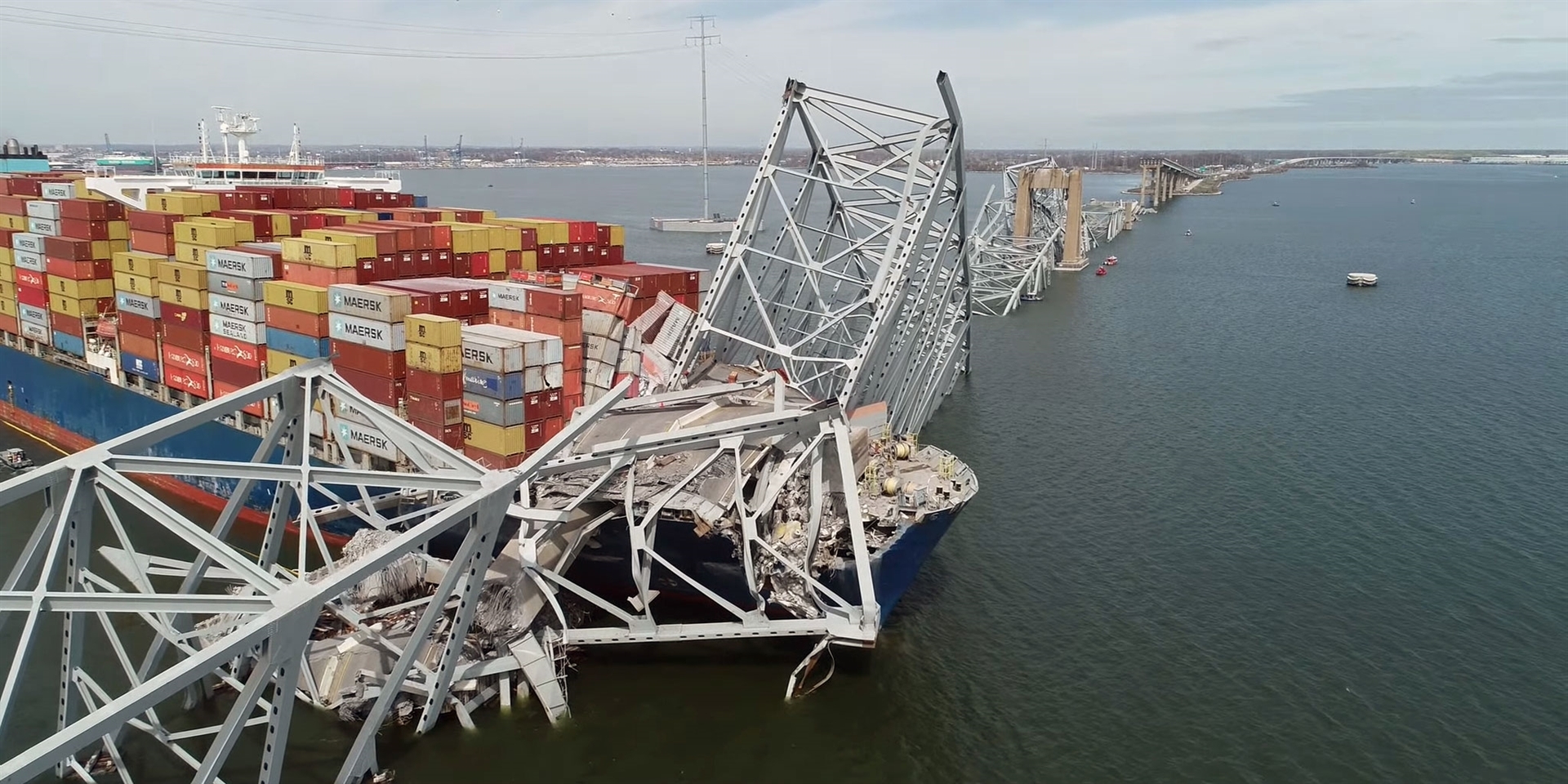 proč spadl most v baltimoru? nedostatečná ochrana pilíře, příhradová konstrukce a technické problémy lodi