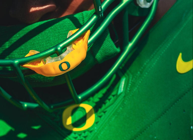 WATCH Ducks tease new 'Generation O' uniforms for 2024 season