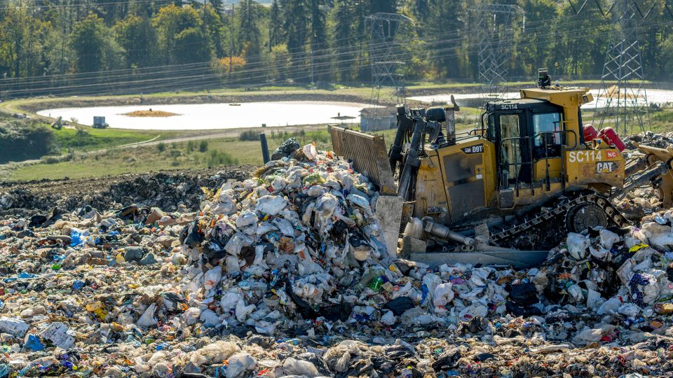 a potent planet-warming gas is seeping out of us landfills at rates higher than previously thought, scientists say
