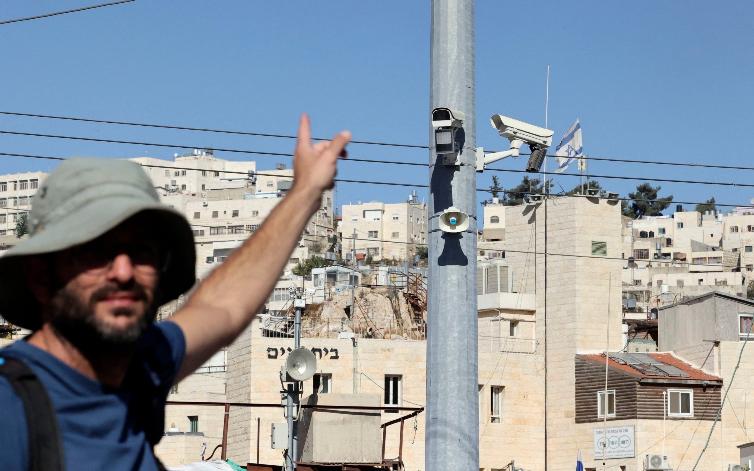 israel is using facial recognition technology to pinpoint hamas terrorists in gaza, reports say